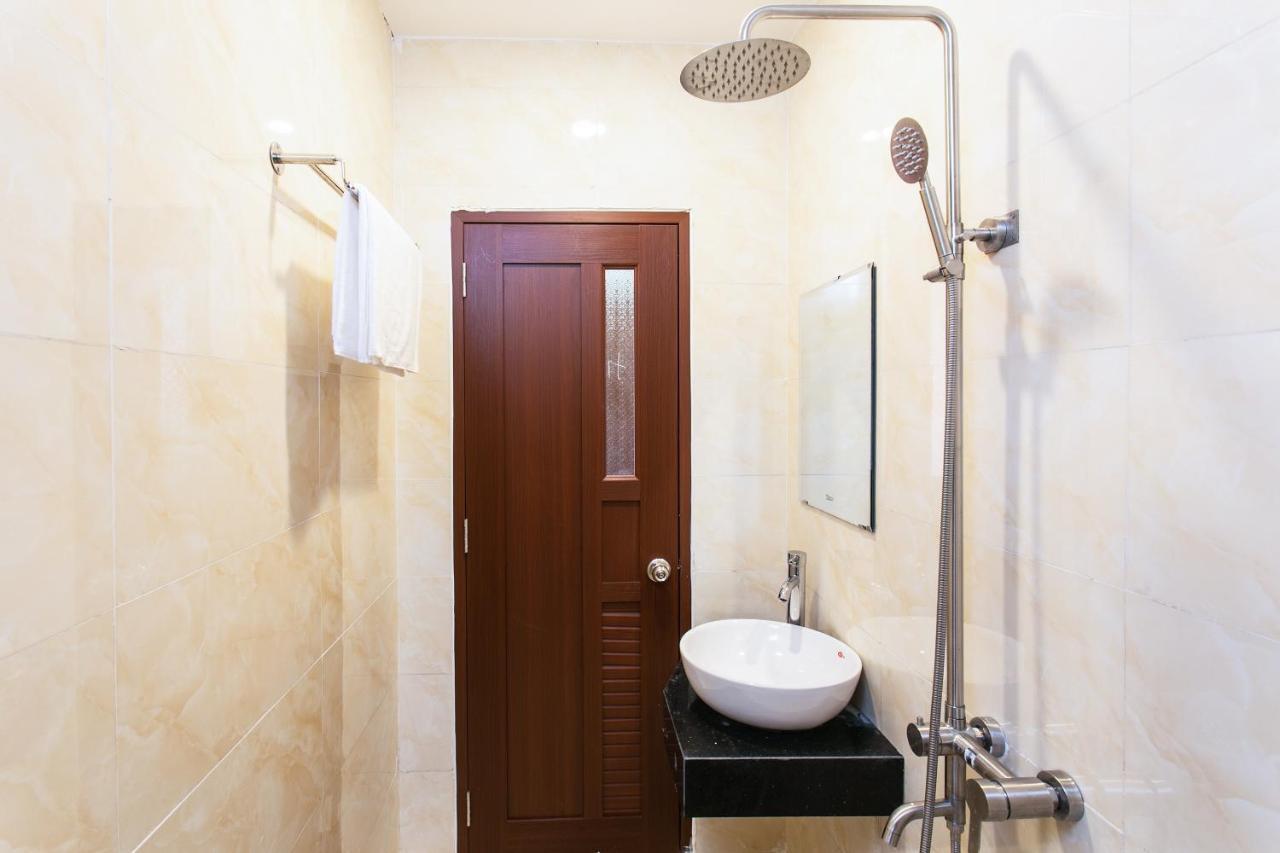 Oyo 658 Euro Gold House And Coffee Hotel Da Nang Exterior photo